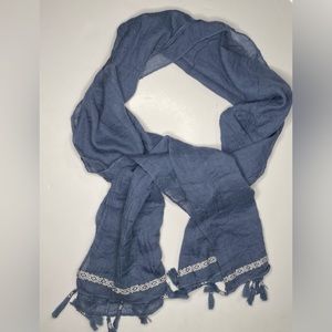 Womens wrap scarf linen & cotton gray tassel hem